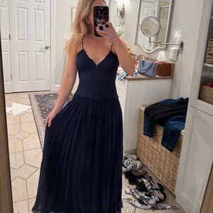 NWT Elegant Navy Blue Maxi Dress 00
